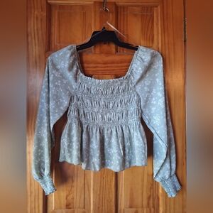 Floral Smocked Long Sleeve Top By No Comment Sz Medium